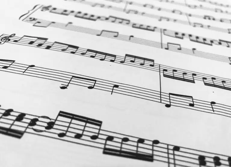 Music note sheet 17